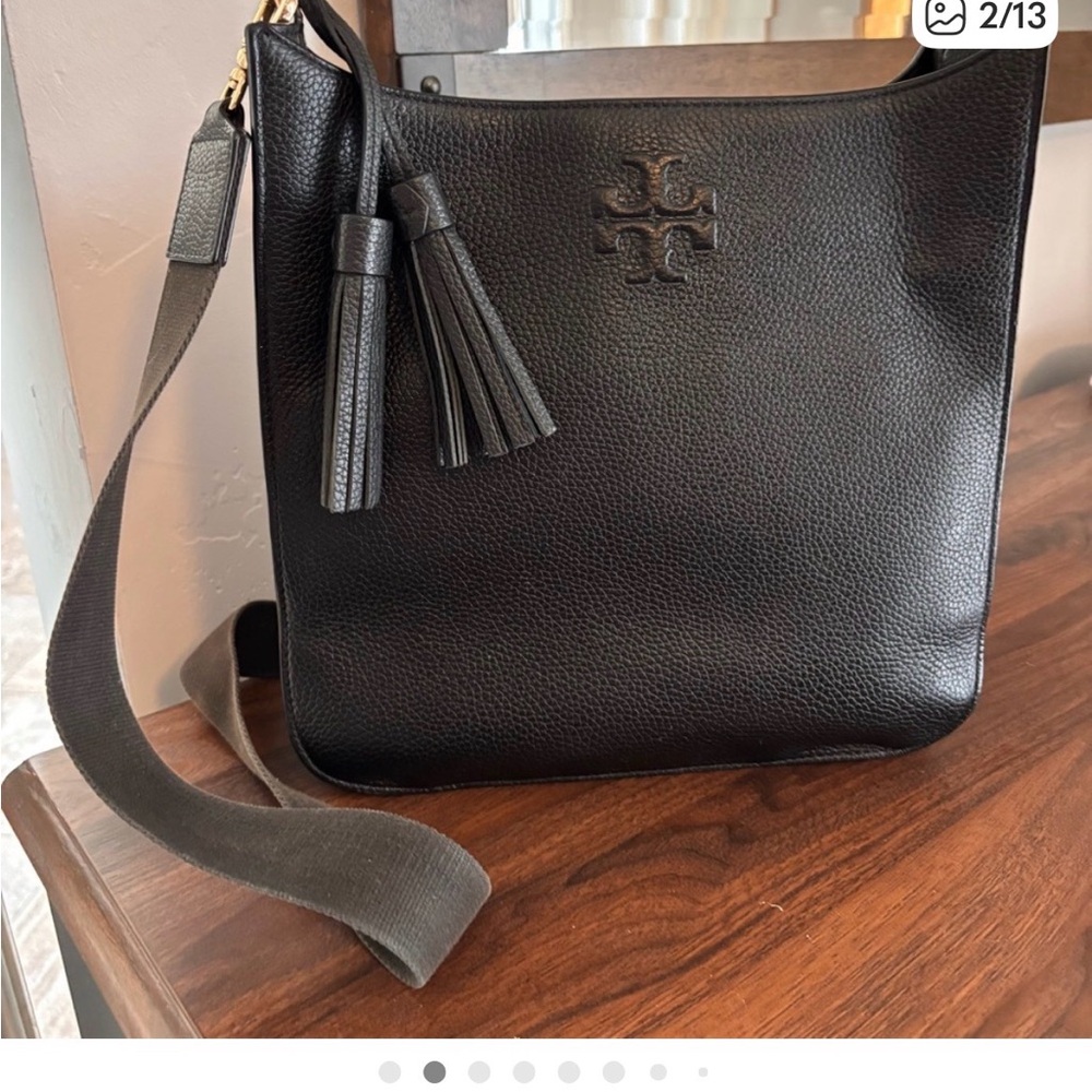 Tory Burch Thea Web Pebble Leather Lg Black Shoulder Bag - pre owned
